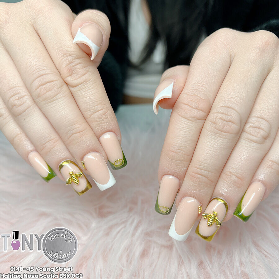 Tony Nailz Lounge