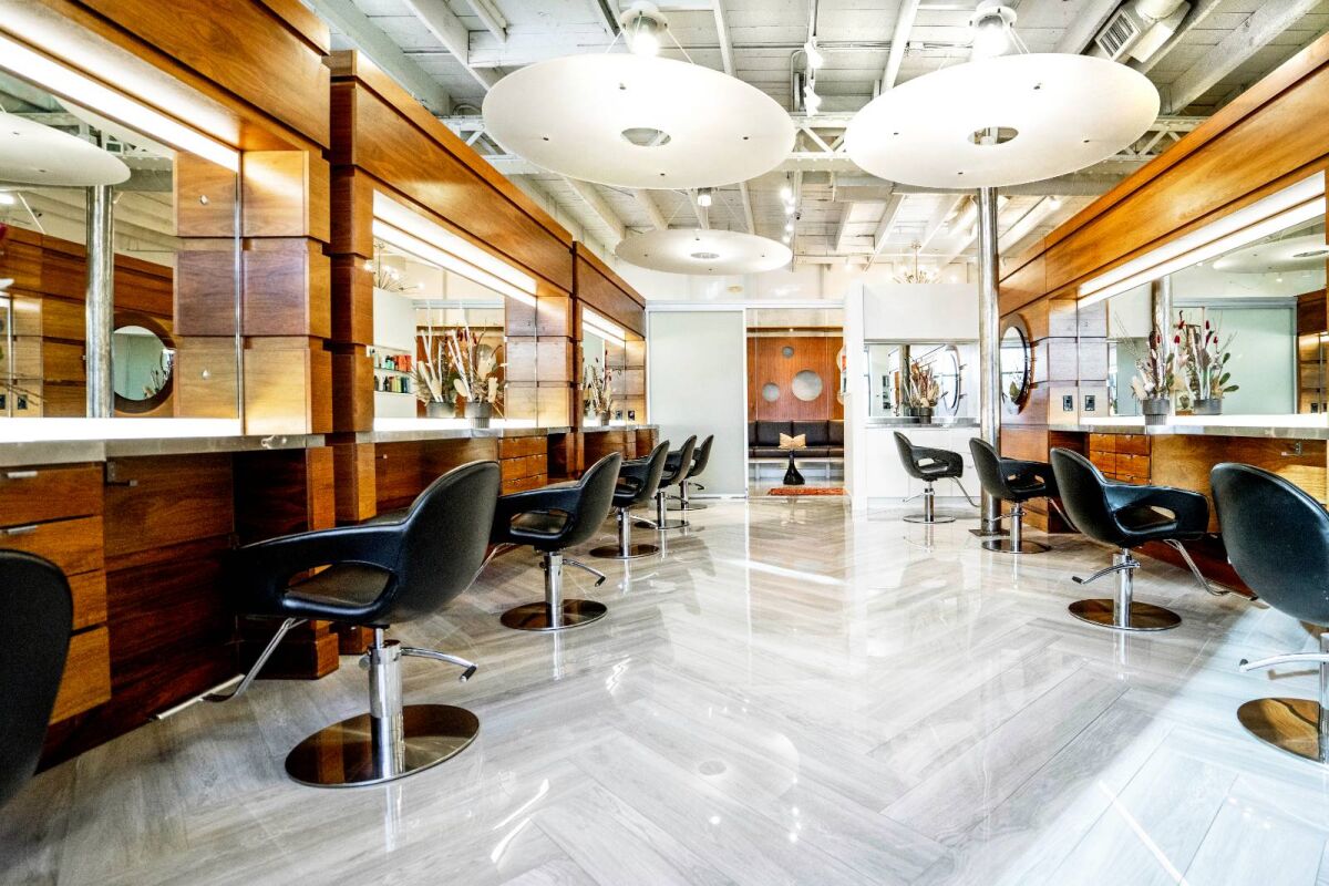 Ruiz Salon