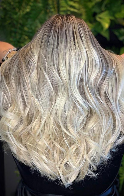 W Hair Experience