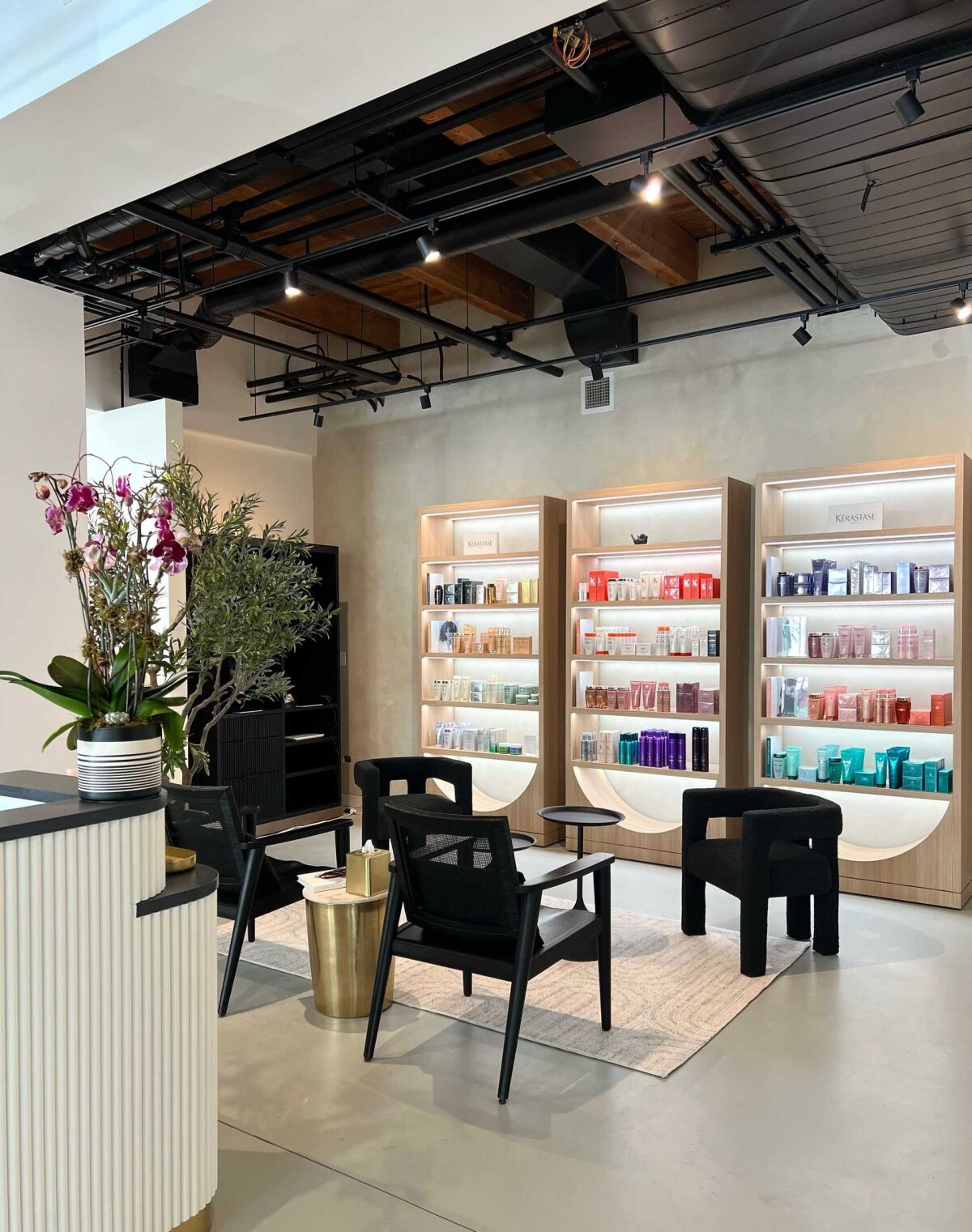 Salon 833
