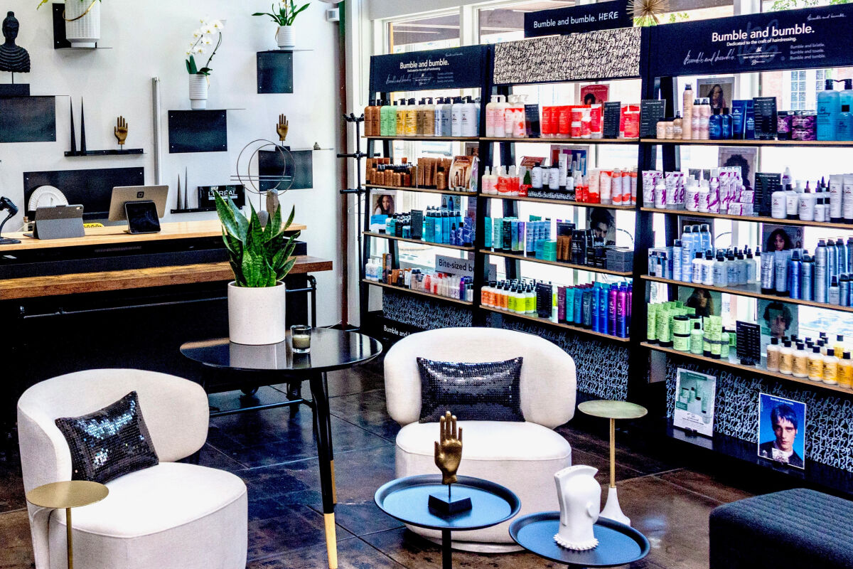 SALON RO5 photo