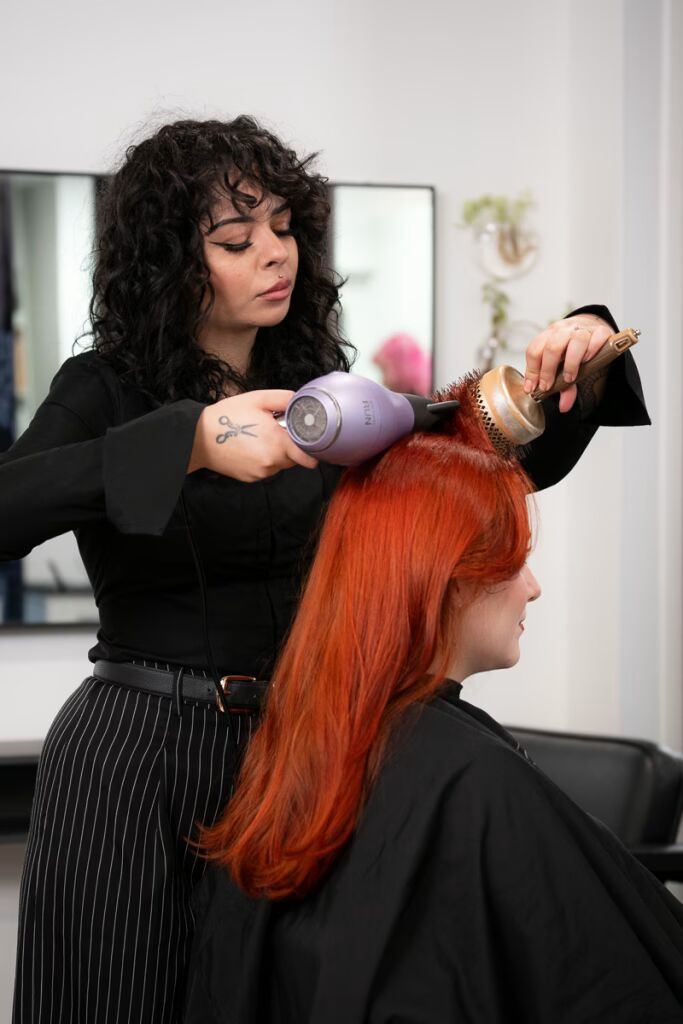 Salon Bliss photo