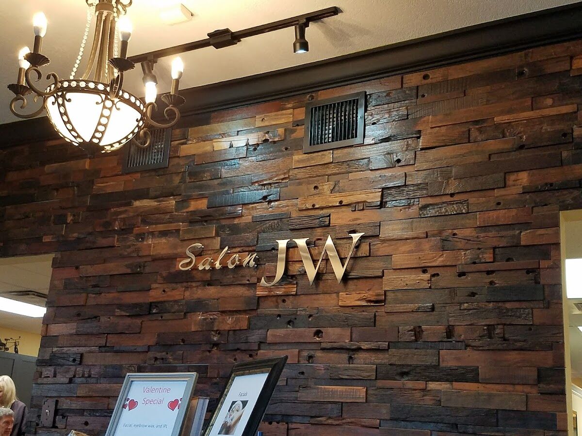 Salon JW