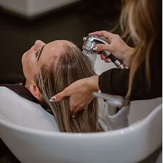 Volume Hair Studio photo
