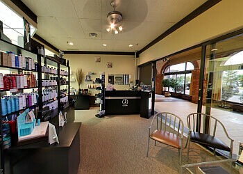 Capri Salon photo