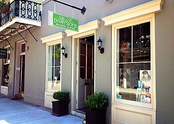 Salon Diversions photo