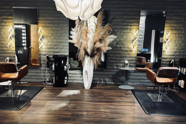 Cir Kent A Salon