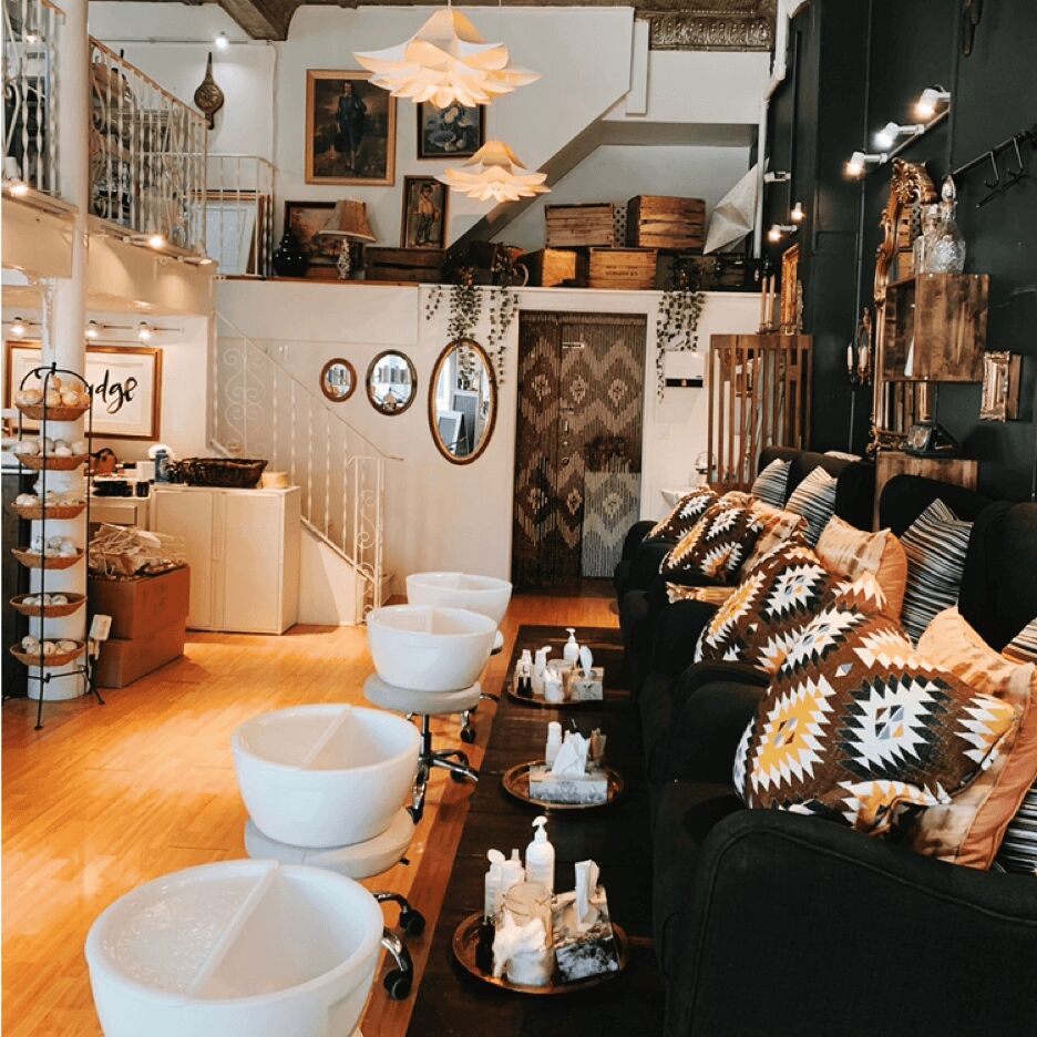 Smudge Beauty Bar